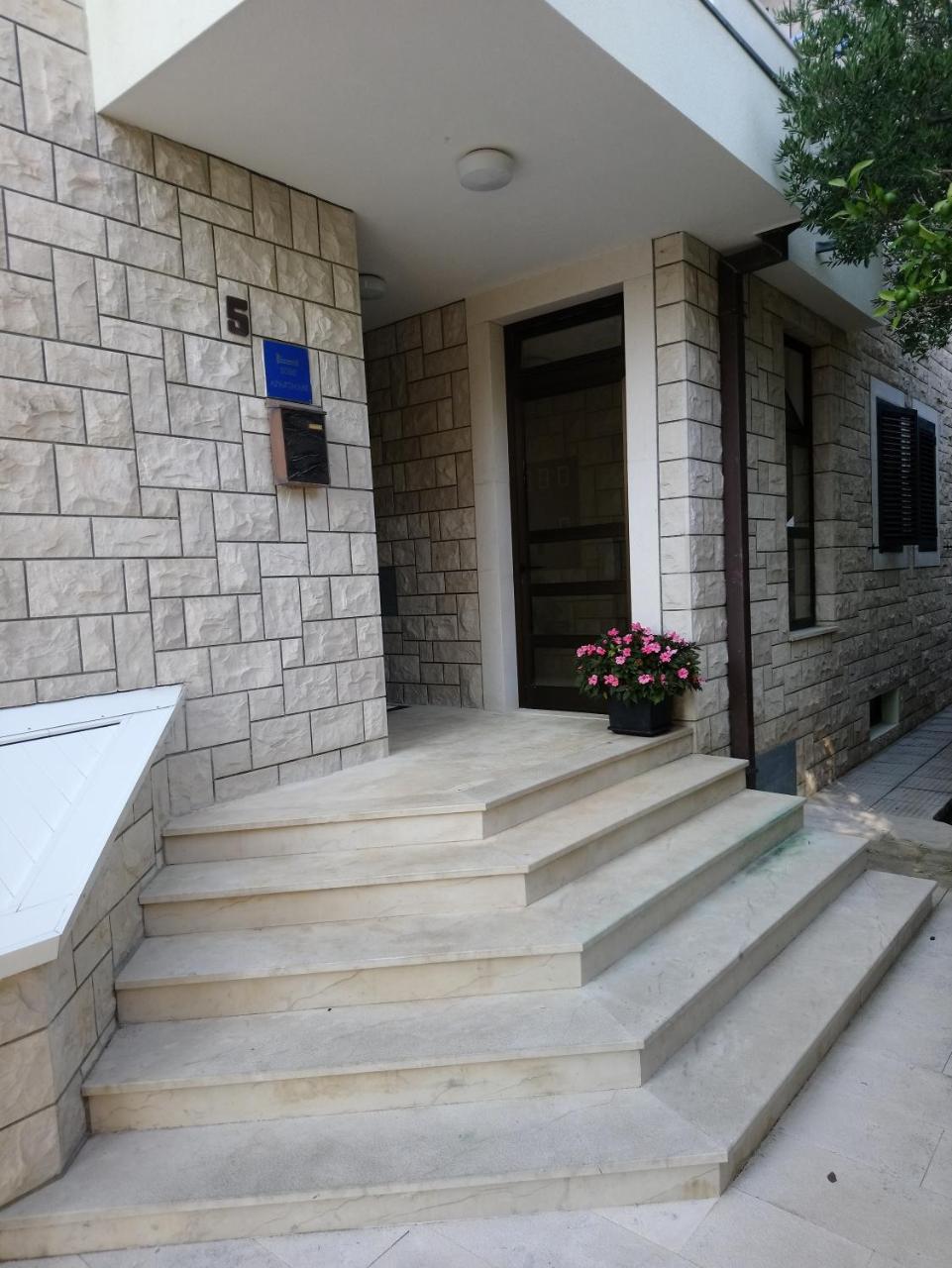 Guesthouse Mario&Marina Makarska Exterior photo